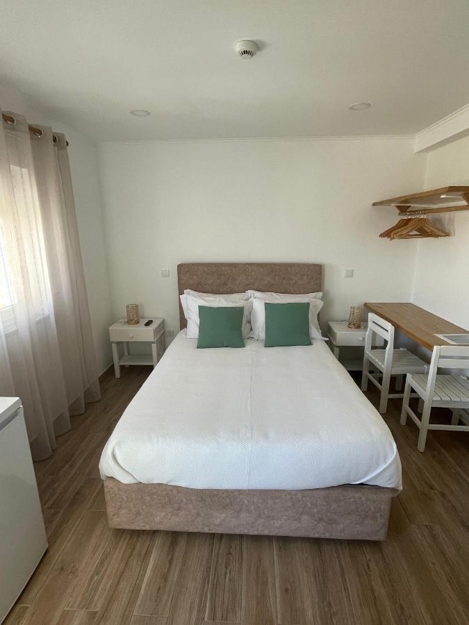 Alojamento Sudoeste Hotel ซัมบูเจย์ราโดมาร์ ภายนอก รูปภาพ