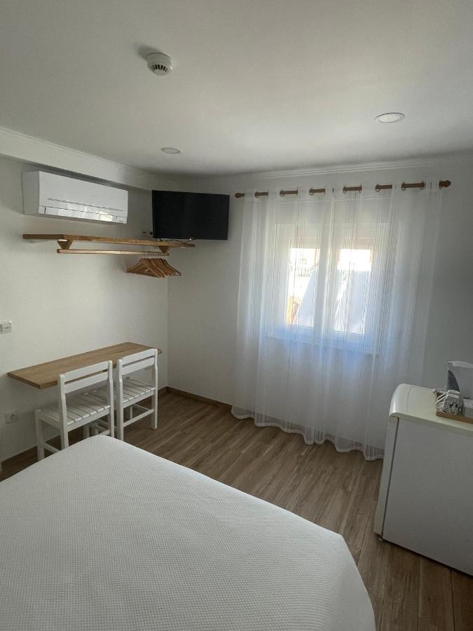 Alojamento Sudoeste Hotel ซัมบูเจย์ราโดมาร์ ภายนอก รูปภาพ